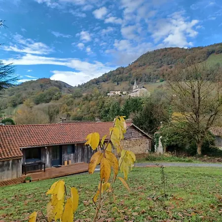La Grange, Entre Pyrenees Et Andes *