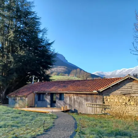 Hébergement de vacances La Grange, Entre Pyrenees Et Andes