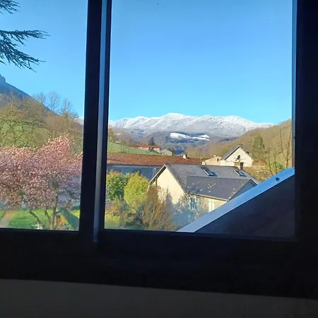 Hébergement de vacances La Grange, Entre Pyrenees Et Andes